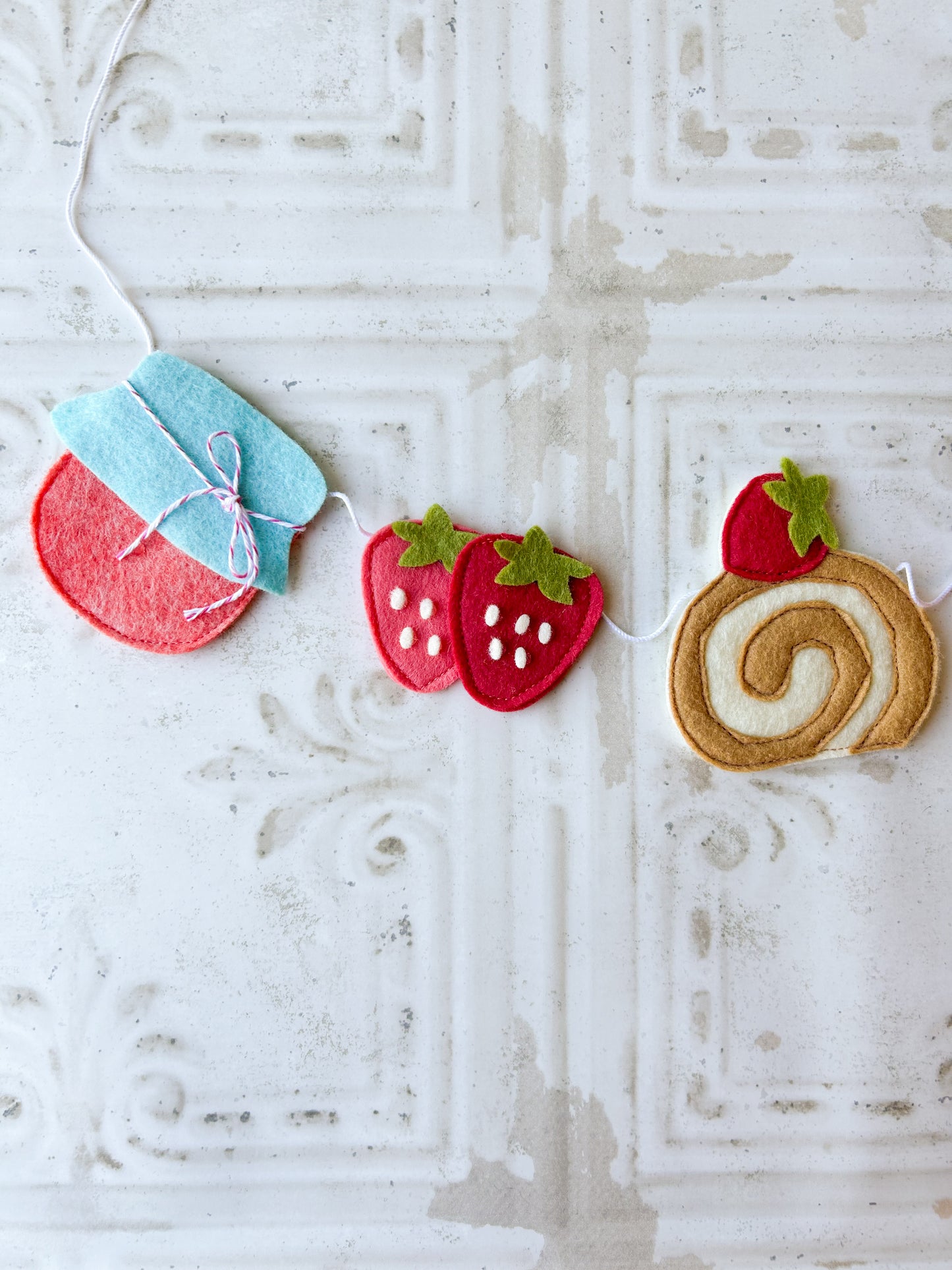 Strawberry Jam Garland