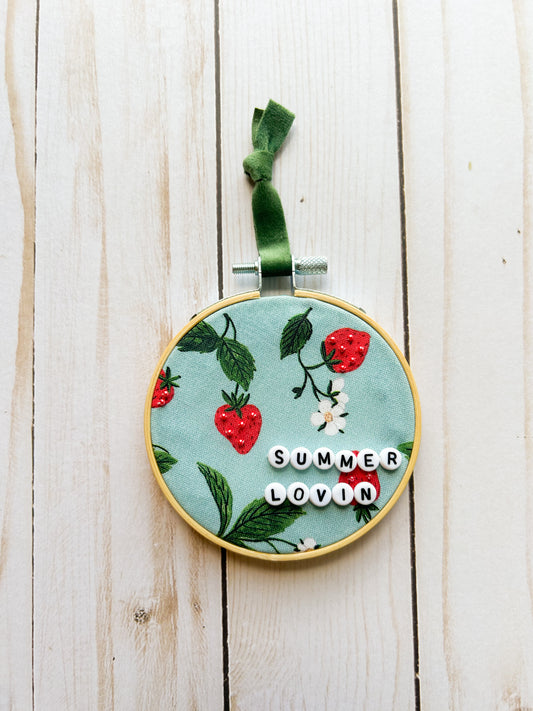 Summer Lovin Hoop Ornament